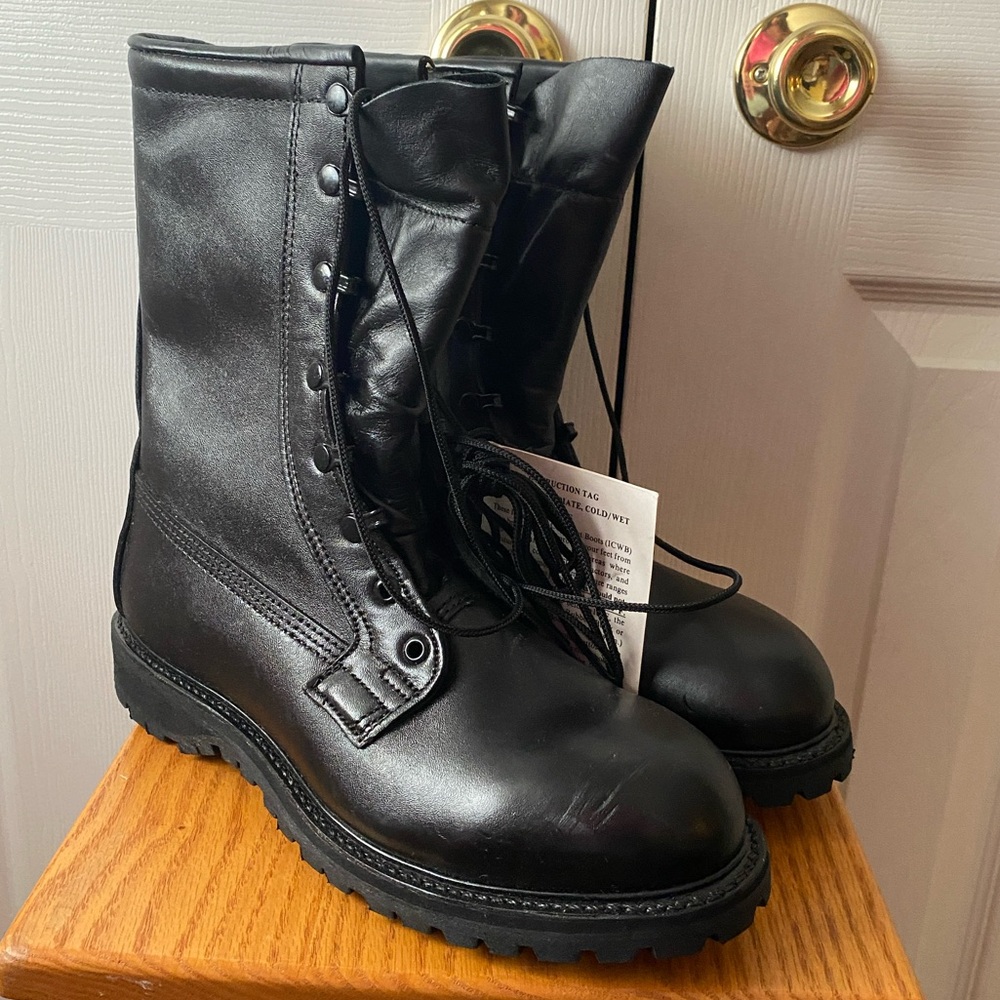 🆕VINTAGE Dead Stock! Black Leather Military Intermediate Cold/Wet Combat Boots 9